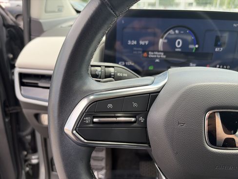 Used 2024 Honda Prologue Touring image 19