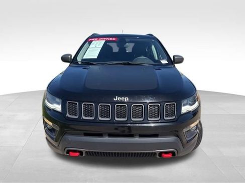 Used 2020 Jeep Compass Trailhawk w/ Cold Weather Group AWD/4WD image 3