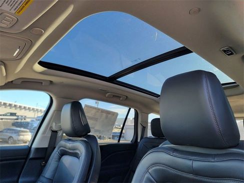 New 2026 Lincoln Aviator Reserve image 4