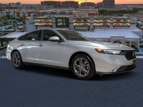 Used 2024 Honda Accord EX image 1