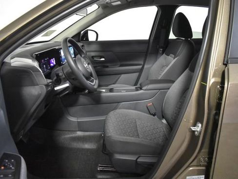 New 2026 Nissan Kicks SV w/ Cold Weather Package AWD/4WD image 11