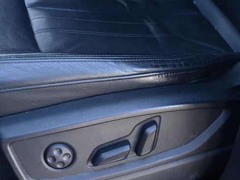 Used 2018 Audi Q5 Prestige w/ Prestige Package image 31