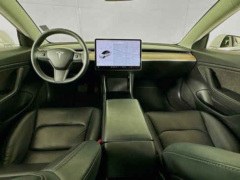 Used 2020 Tesla Model 3 Long Range image 37