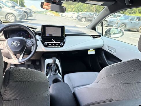 Certified 2026 Toyota Corolla SE FWD image 19