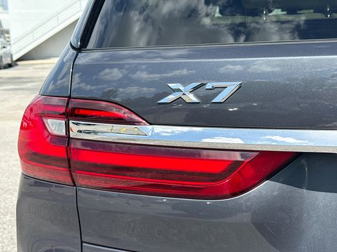 Used 2020 BMW X7 xDrive40i w/ Executive Package AWD/4WD image 10