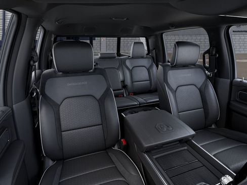 New 2026 RAM 1500 Laramie AWD/4WD image 16