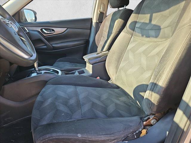 Used 2014 Nissan Rogue SV FWD image 15