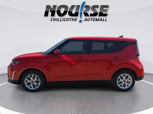 Used 2024 Kia Soul LX w/ Option Group 015 FWD image 5