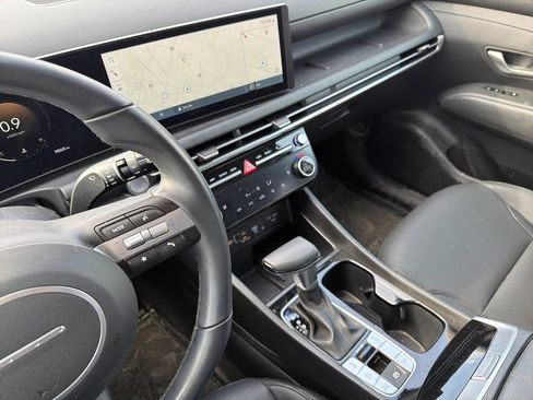 Certified 2025 Hyundai Tucson SEL image 30