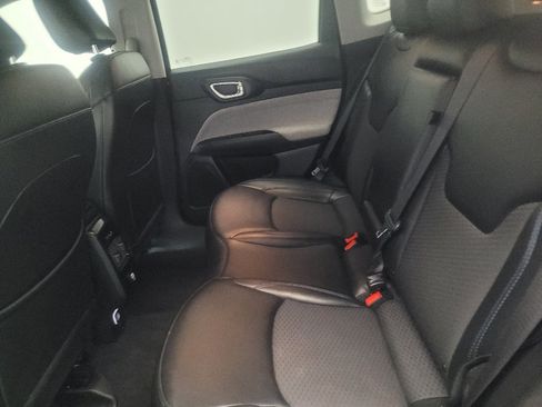 Used 2022 Jeep Compass Latitude AWD/4WD image 18