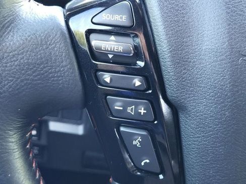 Certified 2023 Nissan Frontier PRO-4X w/ Technology Package AWD/4WD image 11