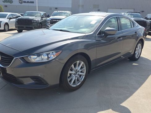 Used 2017 MAZDA MAZDA6 Sport FWD image 1