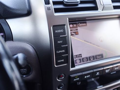 Used 2014 Lexus GX 460 w/ Premium Package AWD/4WD image 22