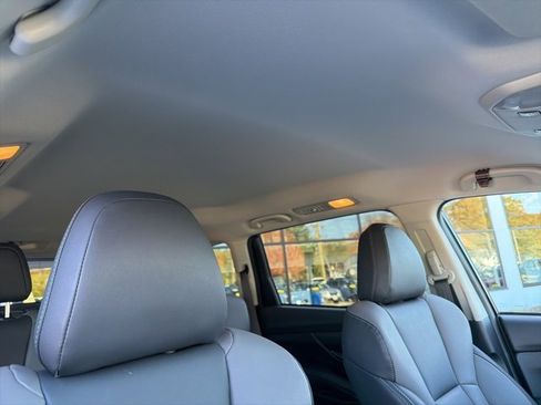 Used 2022 Subaru Ascent Onyx Edition image 22