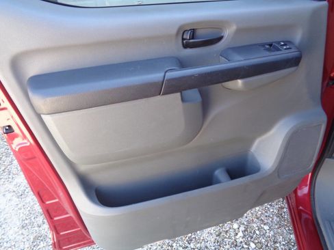 Used 2019 Nissan NV 3500 SL image 43