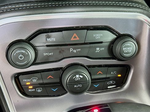 Used 2019 Dodge Challenger R/T w/ Blacktop Package image 23