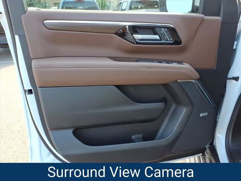 New 2026 Chevrolet Tahoe High Country AWD/4WD image 19