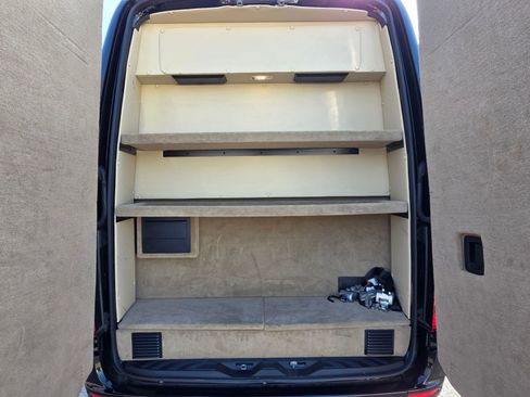 Used 2019 Mercedes-Benz Sprinter 170 image 35