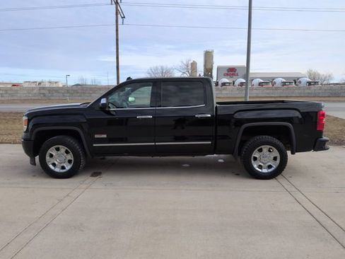 Used 2014 GMC Sierra 1500 SLE w/ All-Terrain Package image 2