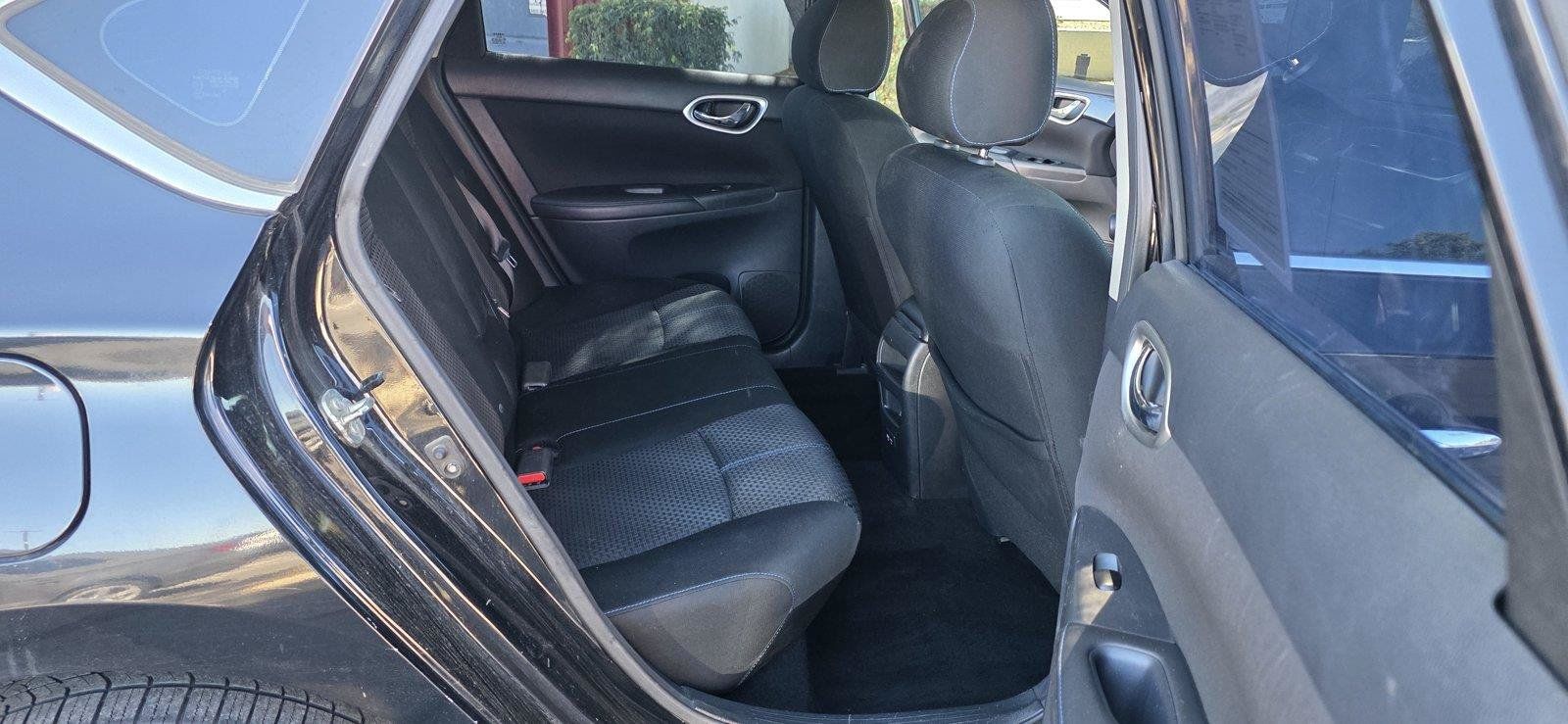 Used 2019 Nissan Sentra SR FWD image 10