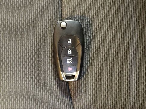 Used 2017 Chevrolet Cruze LS image 32