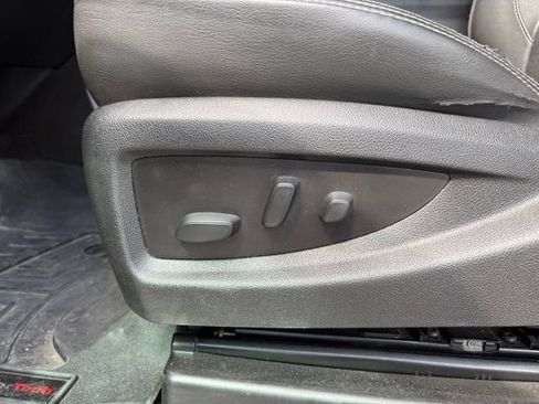 Used 2018 GMC Sierra 3500 Denali w/ Duramax Plus Package AWD/4WD image 21