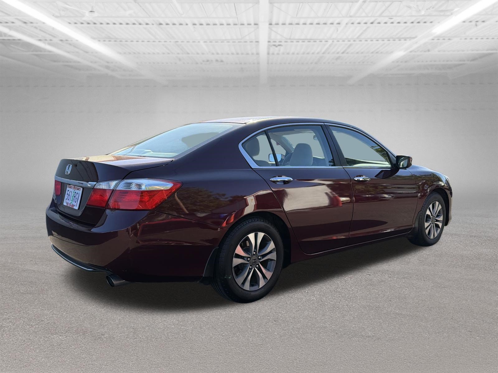 Used 2013 Honda Accord LX image 4