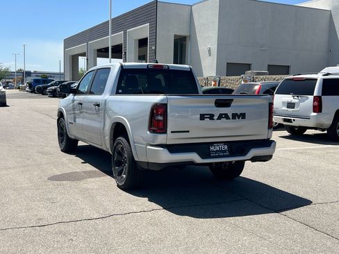 New 2026 RAM 1500 2WD Crew Cab image 4