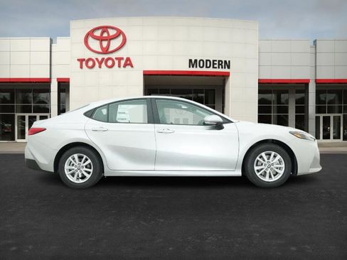 New 2026 Toyota Camry LE image 26