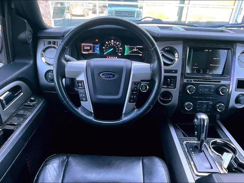 Used 2017 Ford Expedition EL Limited RWD image 5