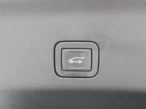New 2026 Chevrolet Suburban High Country AWD/4WD image 39
