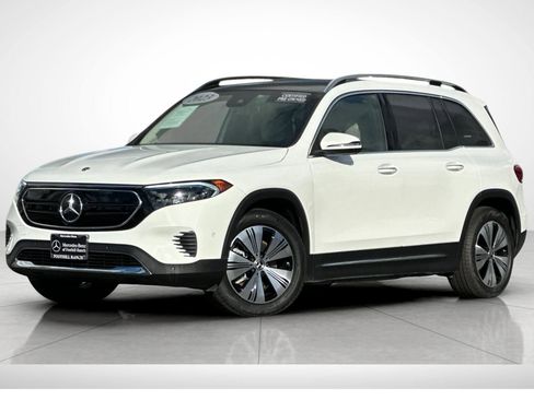 Used 2023 Mercedes-Benz EQB 300 300 w/ Exclusive Package image 2