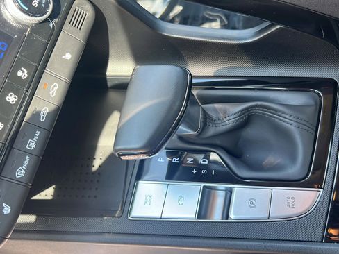 Certified 2023 Hyundai Elantra SEL w/ Convenience Package FWD image 19