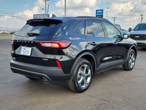 Used 2025 Ford Escape ST-Line image 4