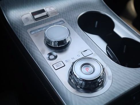 New 2026 Genesis GV70 2.5T Sport Prestige AWD/4WD image 21