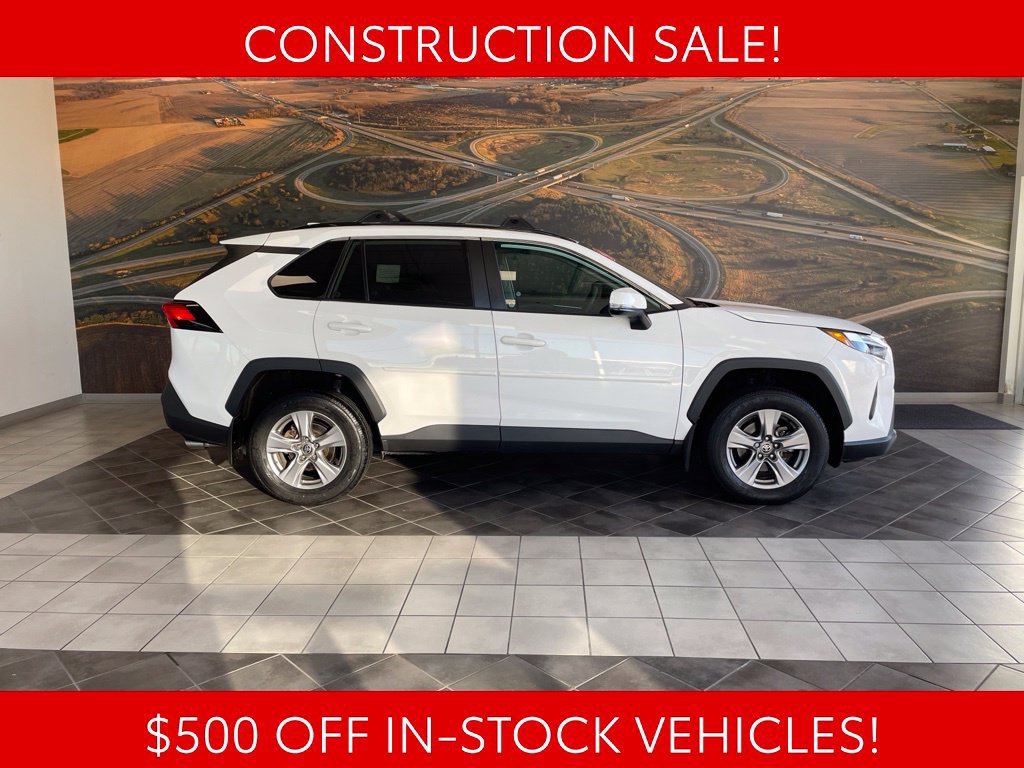 Used 2023 Toyota RAV4 XLE w/ Convenience Package AWD/4WD image 5