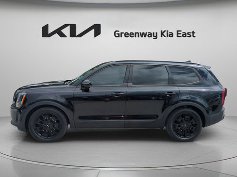 Used 2022 Kia Telluride SX w/ Nightfall Edition Package AWD/4WD image 8