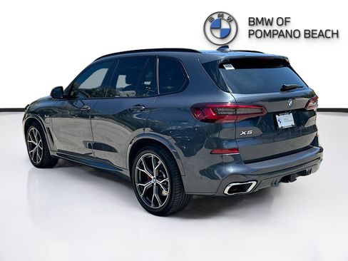 Used 2022 BMW X5 xDrive45e w/ M Sport Package AWD/4WD image 5