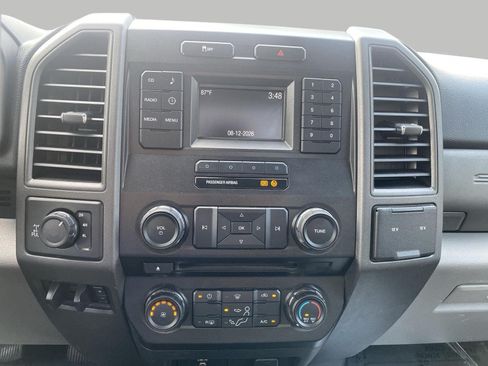 Certified 2018 Ford F250 XL w/ Power Equipment Group AWD/4WD image 10