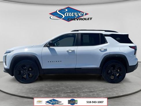 Used 2025 Chevrolet Equinox LT w/ Midnight Edition AWD/4WD image 2
