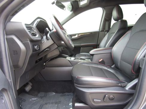 Used 2025 Ford Escape ST-Line AWD/4WD image 11