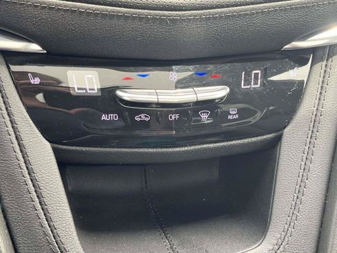 Used 2023 Cadillac XT5 Premium Luxury FWD image 27