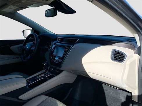 Used 2023 Nissan Murano Platinum w/ Cargo Package image 30