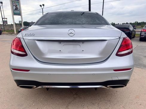 Used 2017 Mercedes-Benz E 300 image 10