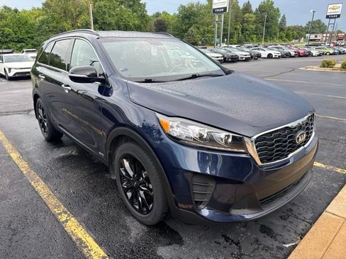 Used 2019 Kia Sorento S AWD/4WD image 2