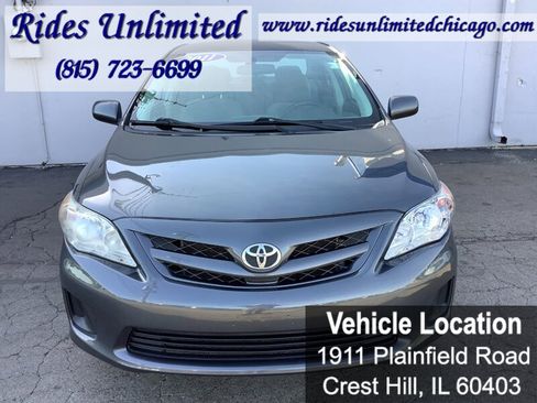 Used 2011 Toyota Corolla LE FWD image 9
