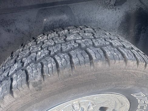 Used 2014 RAM 1500 Tradesman RWD image 2