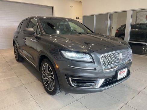 Used 2019 Lincoln Nautilus Reserve image 3