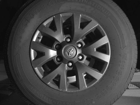 Used 2020 Toyota Tacoma SR5 image 13