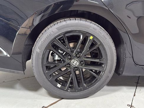 New 2026 Toyota Camry Hybrid image 22